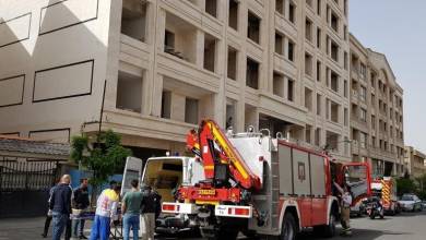 آتش سوزی در برج مسکونی ٢٣ طبقه در شیخ بهایی