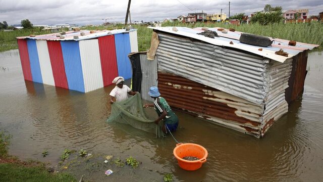 این طوفان در ماداگاسکار و موزامبیک ده ها کشته برجای گذاشت