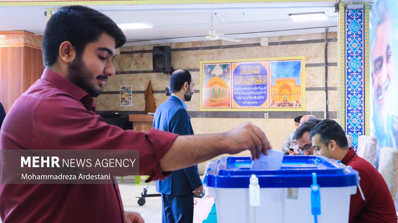 ۳۸۴ شعبه اخذ رای در بندرعباس برای انتخابات پیش‌بینی شده است - خبرگزاری مهر | اخبار ایران و جهان
