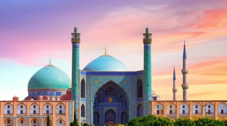 بهترین زمان سفر اصفهان به استانبول (راهنمای جامع)